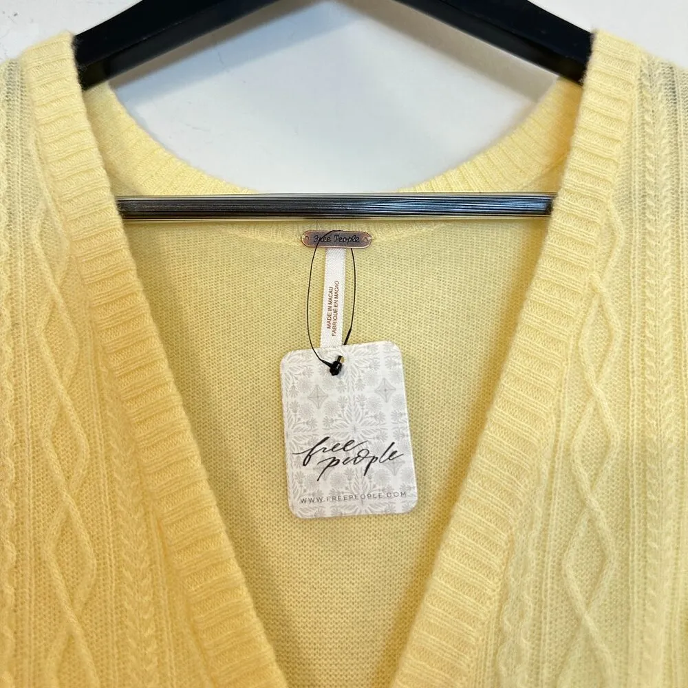 FREE PEOPLE Beatrice Cashmere Vest in Pastel Yellow Size Small NWT - Image 3