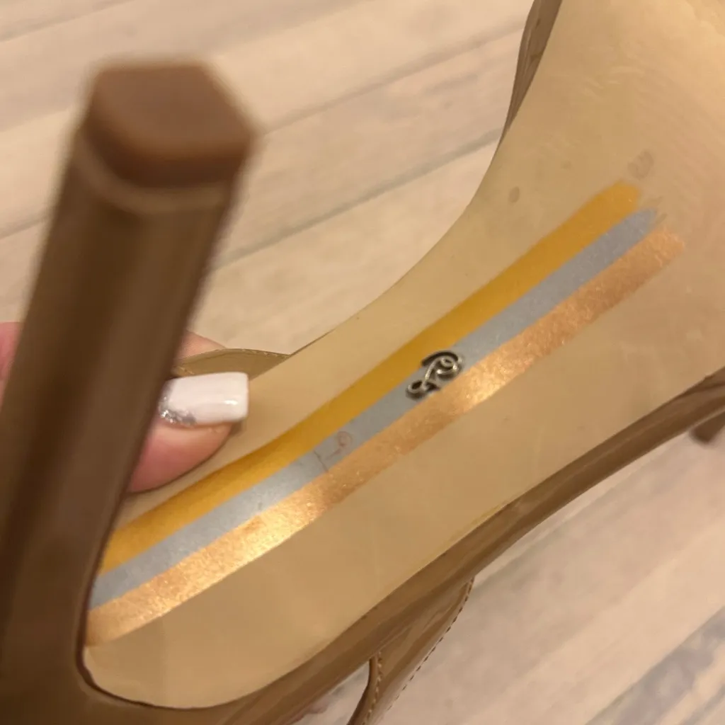 JESSICA SIMPSON Women’s Tan Faux Patent Leather Strappy High Heel Sandals Size 9 - Image 5