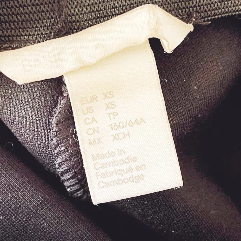 H&M | Black Wide Elastic Band Waist Leggings Sz XS - Image 7