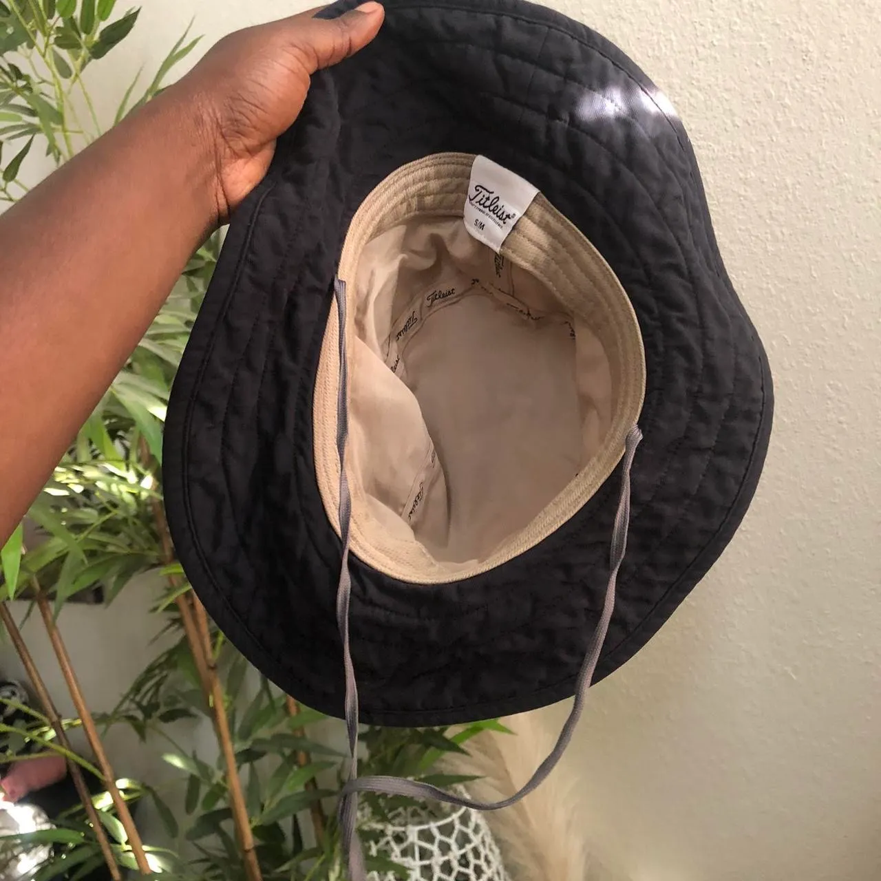 Titleist Bucket Hat Cap Unisex S/M Golf Gear Patch Embroidered Spell Out Drawstring Strap Sporty Outdoor Summer Tan - Image 6