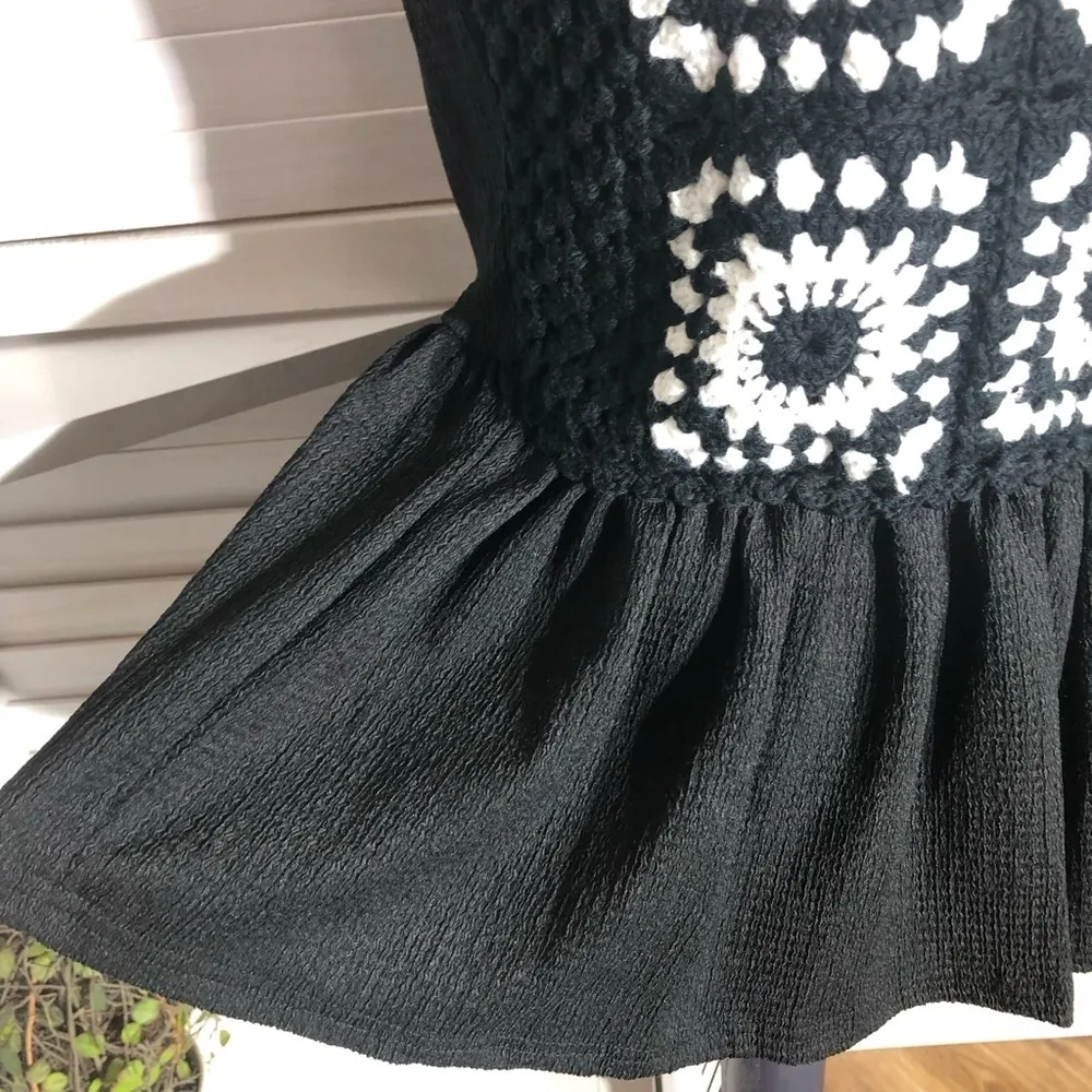 Trendmates Peplum Top Crochet Black White Small Medium - Image 7