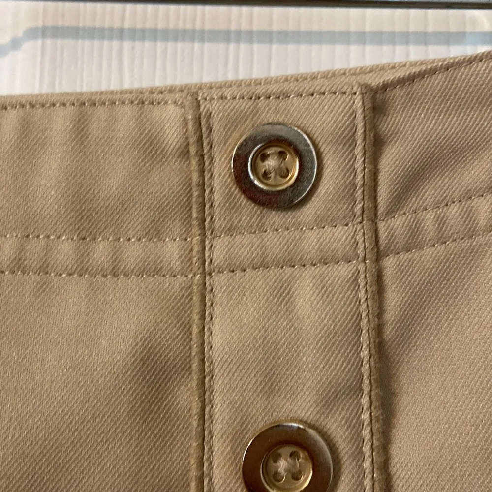 E & P pro Skorts size 14 excellent condition color tan please see all pictures - Image 3