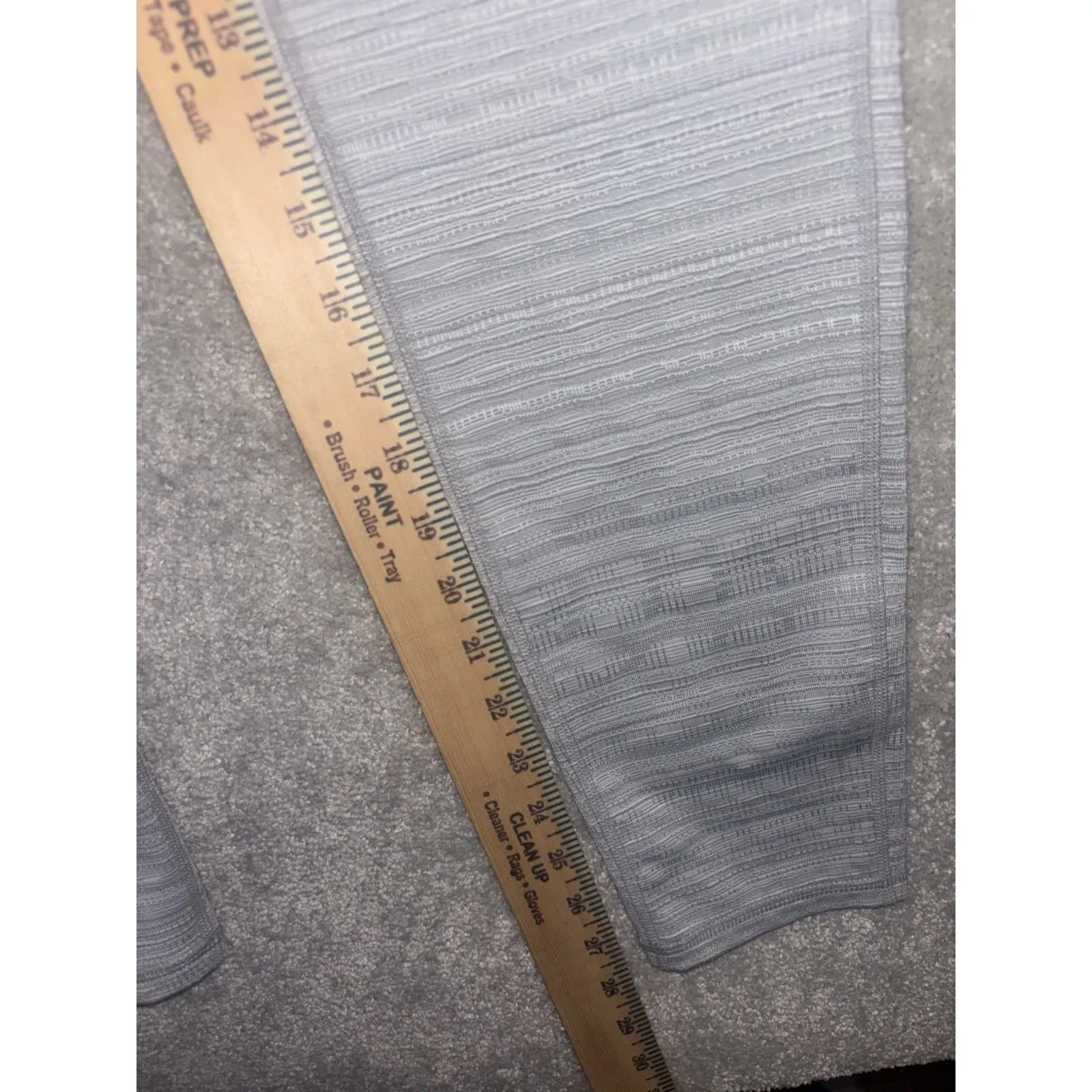 Athleta High Rise Jacquard Chaturanga 7/8 Tight Size XL EUC Cream Stripe Yoga - Image 9