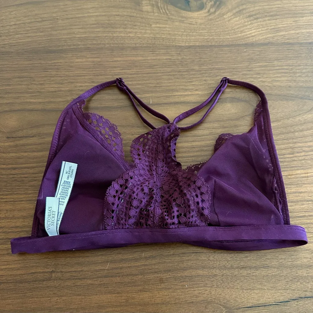 Victoria’s Secret Lace Bralette. - Image 2