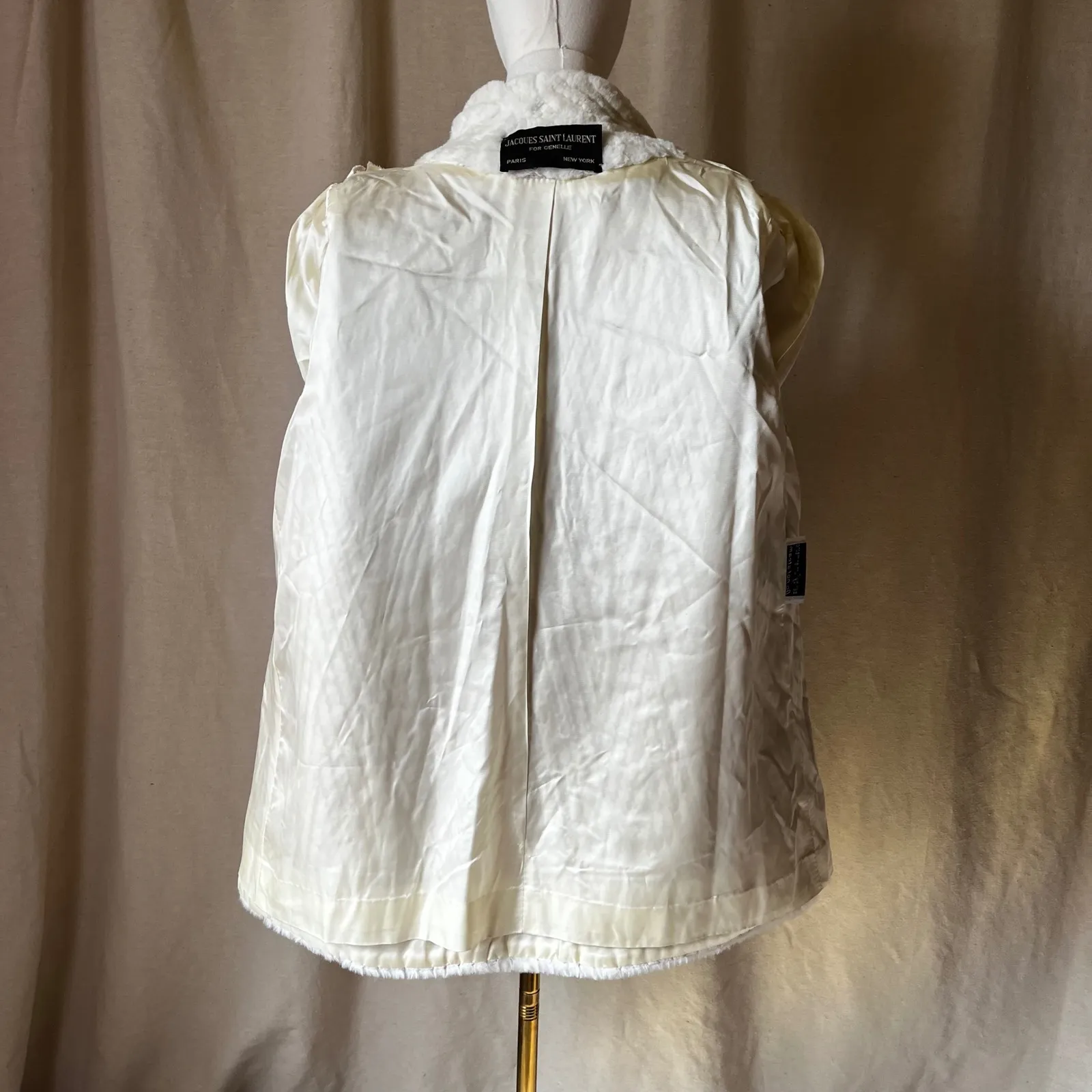 Jacques Saint Laurent Genelle Ivory Faux Fur Coat Jacket Size M/L Vintage White Size M - Image 8