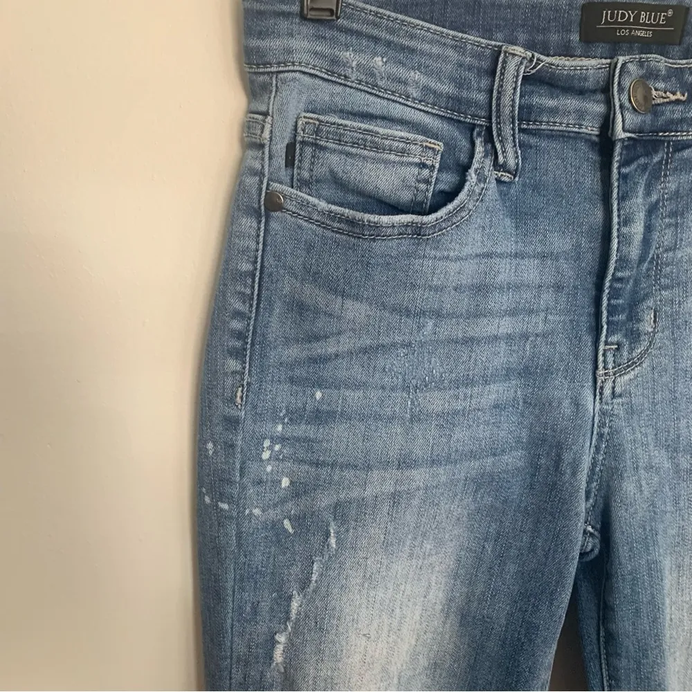 Relaxed Fit Distressed Paint Splash Mid Rise Jeans Size 7/28 - Image 8