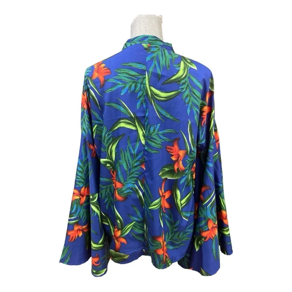 Boohoo Sapphire Blue Red Hibiscus
Waist  Kimono Jacket sz 10
Bell sleeves - Image 7