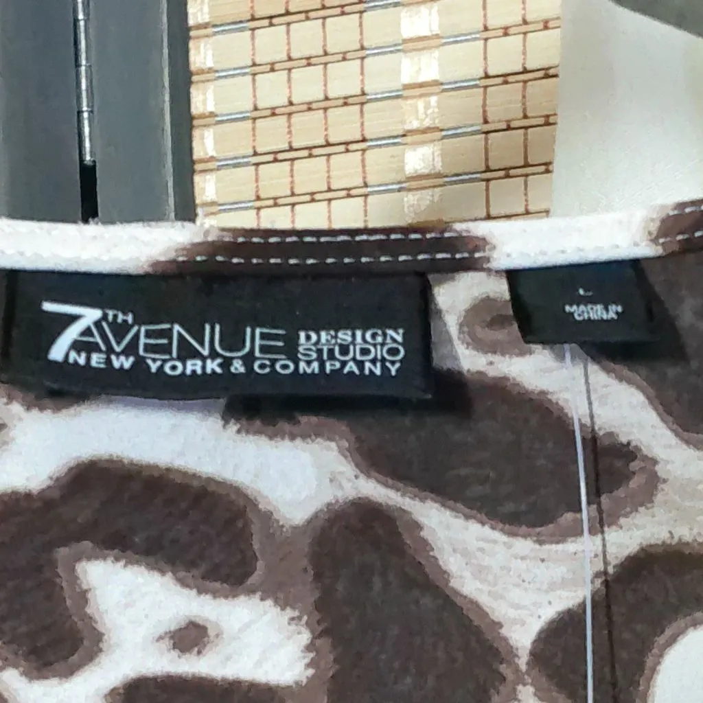 NY & Co 7th Street Design Studio Leopard Print Blouse Brown Size L - Image 4