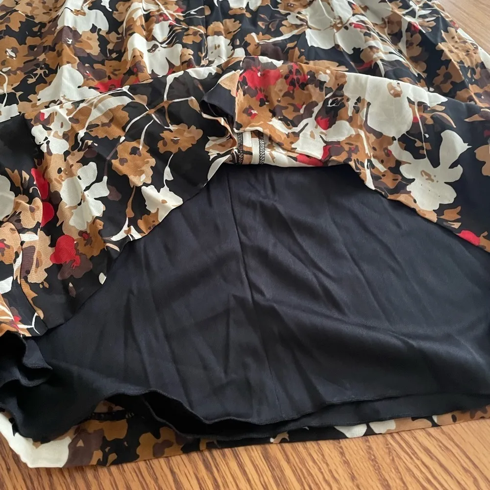 Alyn Paige Floral Print Dress With Ruffle Sleeves NWT Sz 12 Knee Length - Image 10