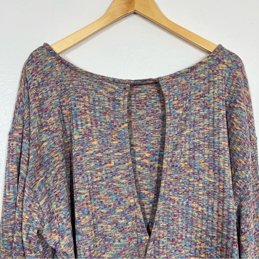 Anthropologie  Daily Practice Open Backside Flouncy Pullover - Image 9