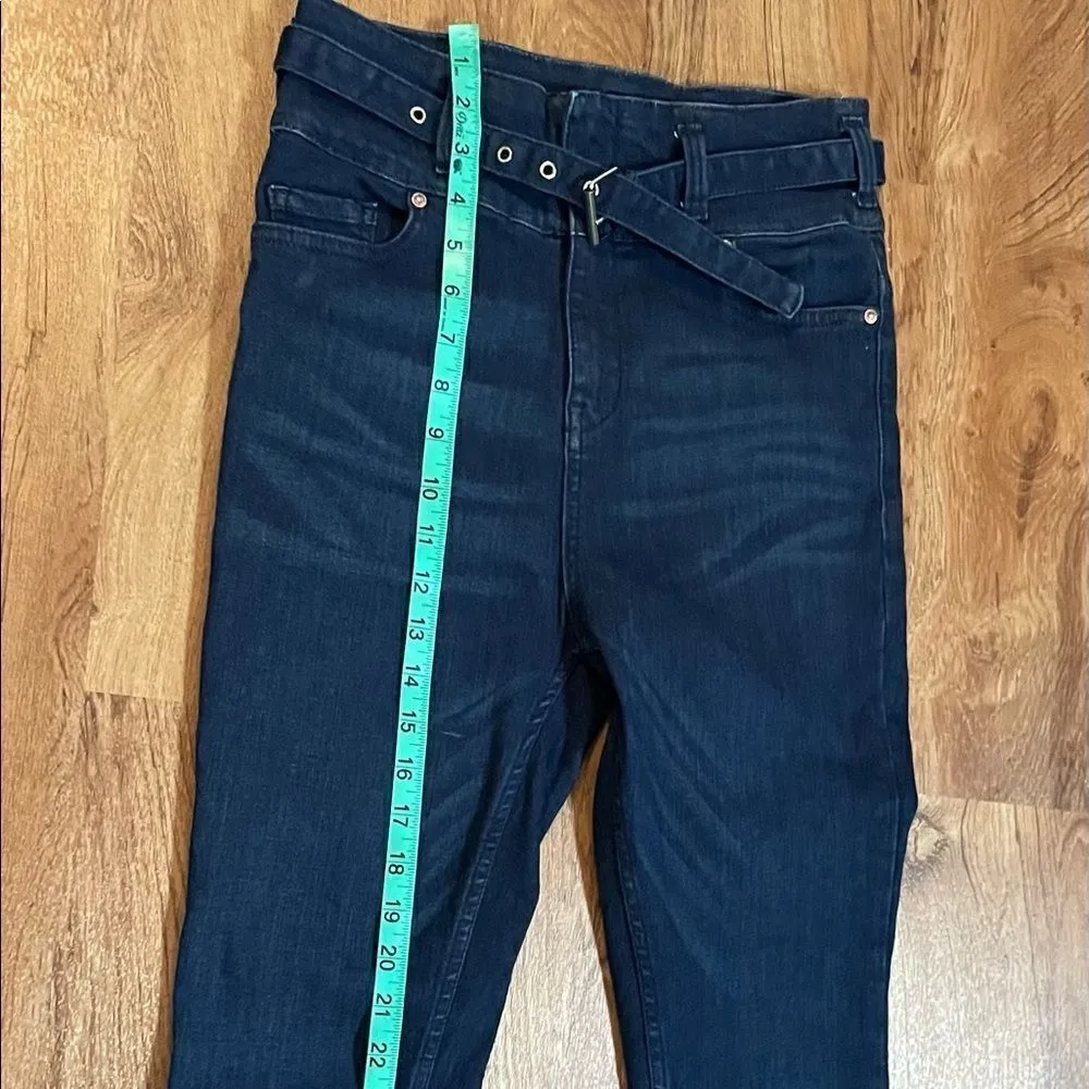 We the free high rise belted dark wash skinny jeans sz 26 - Image 9