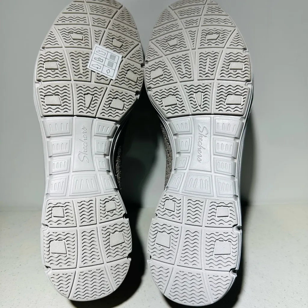 Skechers 49481 Skech Knit Classic Fit Memory Foam Slip On Loafer Taupe Sz 9 - Image 7