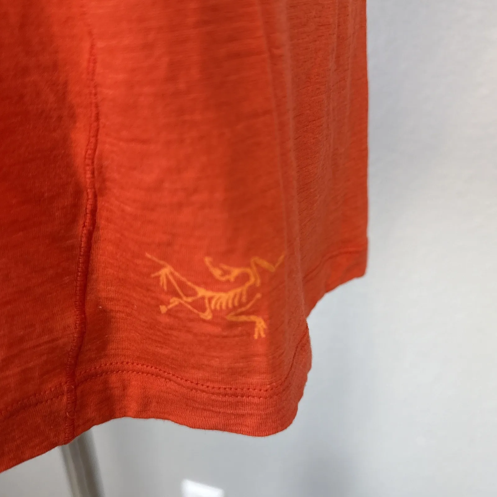 Arc'teryx Womens Lana Wool Crew Neck Tee Top Shirt Size L Orange Short Sleeve Size L - Image 3