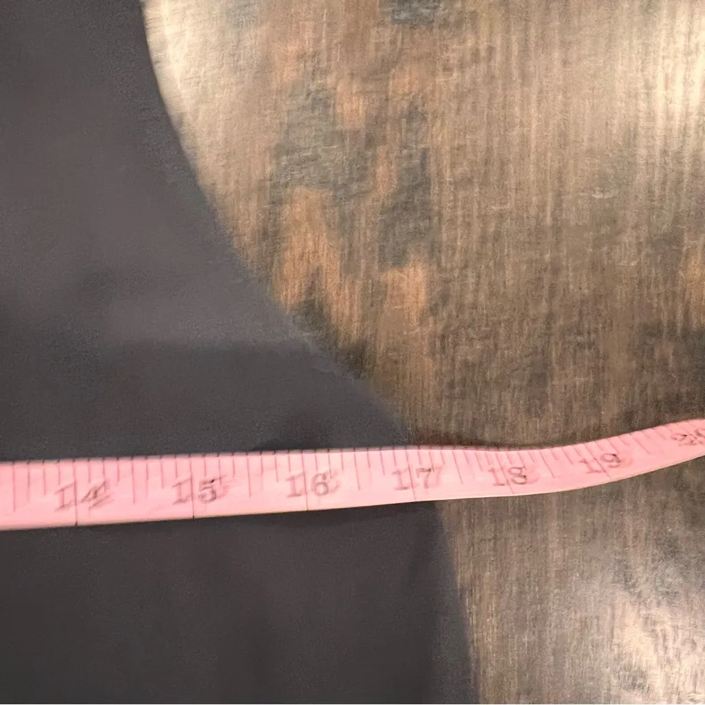 NWT Lily White Grey Tank Blouse Size Large - Image 8