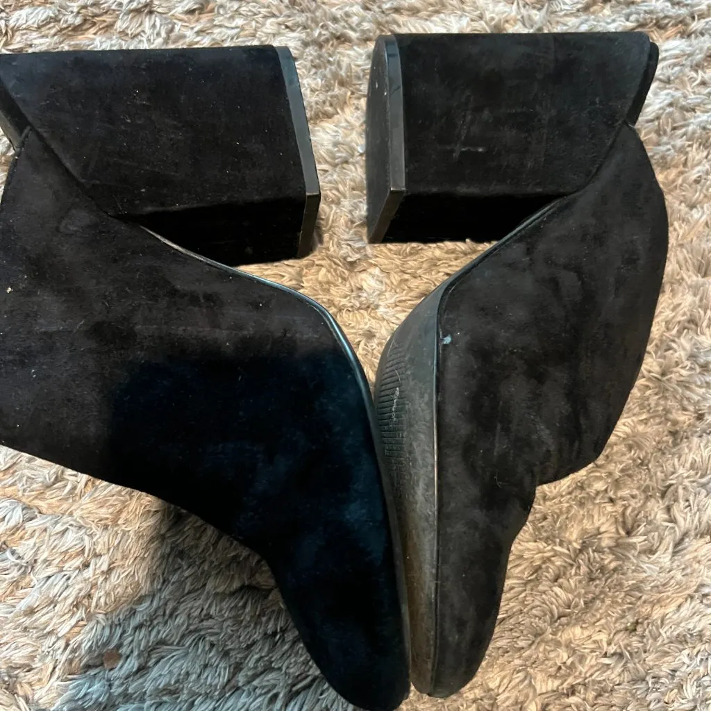 Steve Madden  Clogs size 8.5 - Image 4