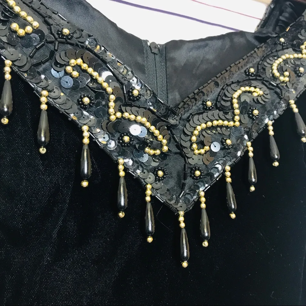 Vintage Gunne Sax Black Velvet Beaded Gown Size 11/12 - Image 3