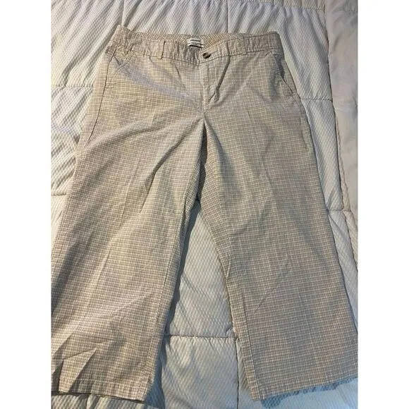 Capri Pants‎ - Image 7