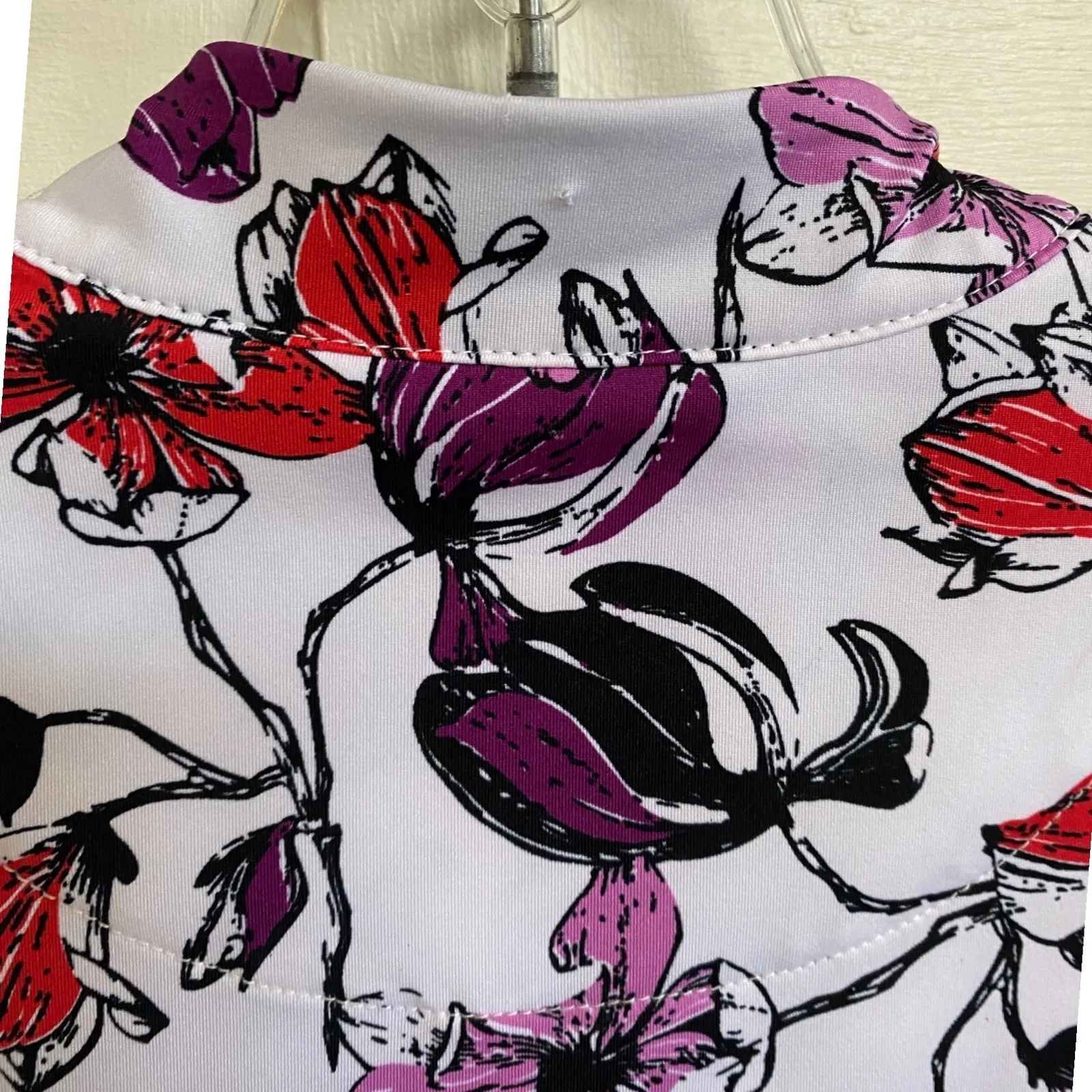 TAIL WOMENS WHITE LABEL ZIP POLO‎ GOLF TENNIS PICKLEBALL SHIRT TOP M Floral Size M - Image 11