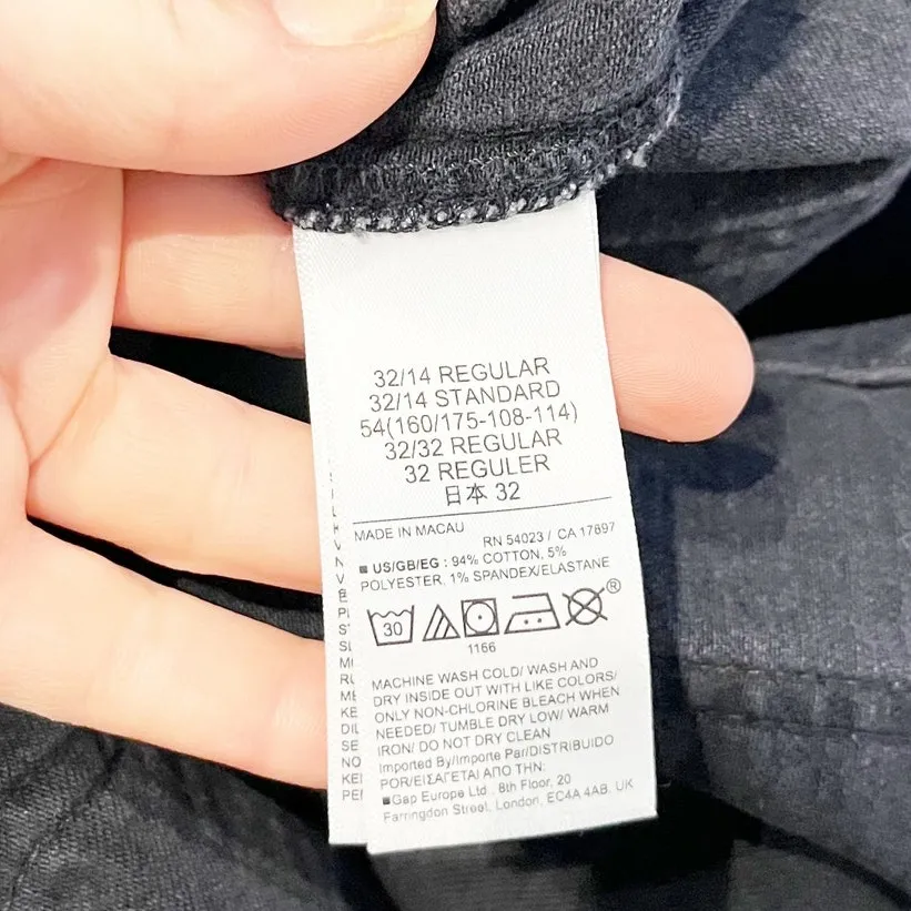 GAP High Rise '70s Patch Pocket Flare Jeans Black 14 - Image 5