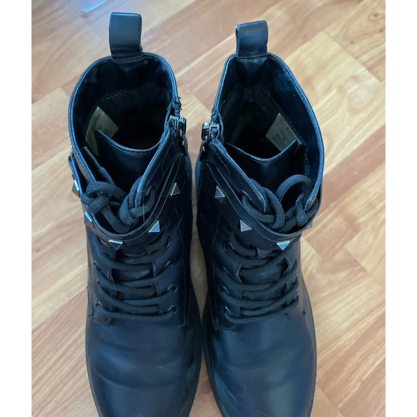 Blondo Cecilia Waterproof Combat black leather Boot Size 7M - Image 8