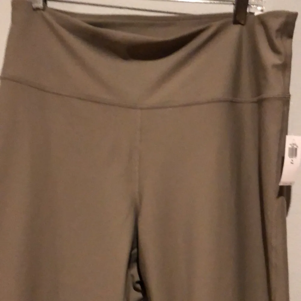 Old Navy High-Waisted PowerSoft 7/8-Length Side-Cutout Leggings, XL TALL - Image 5