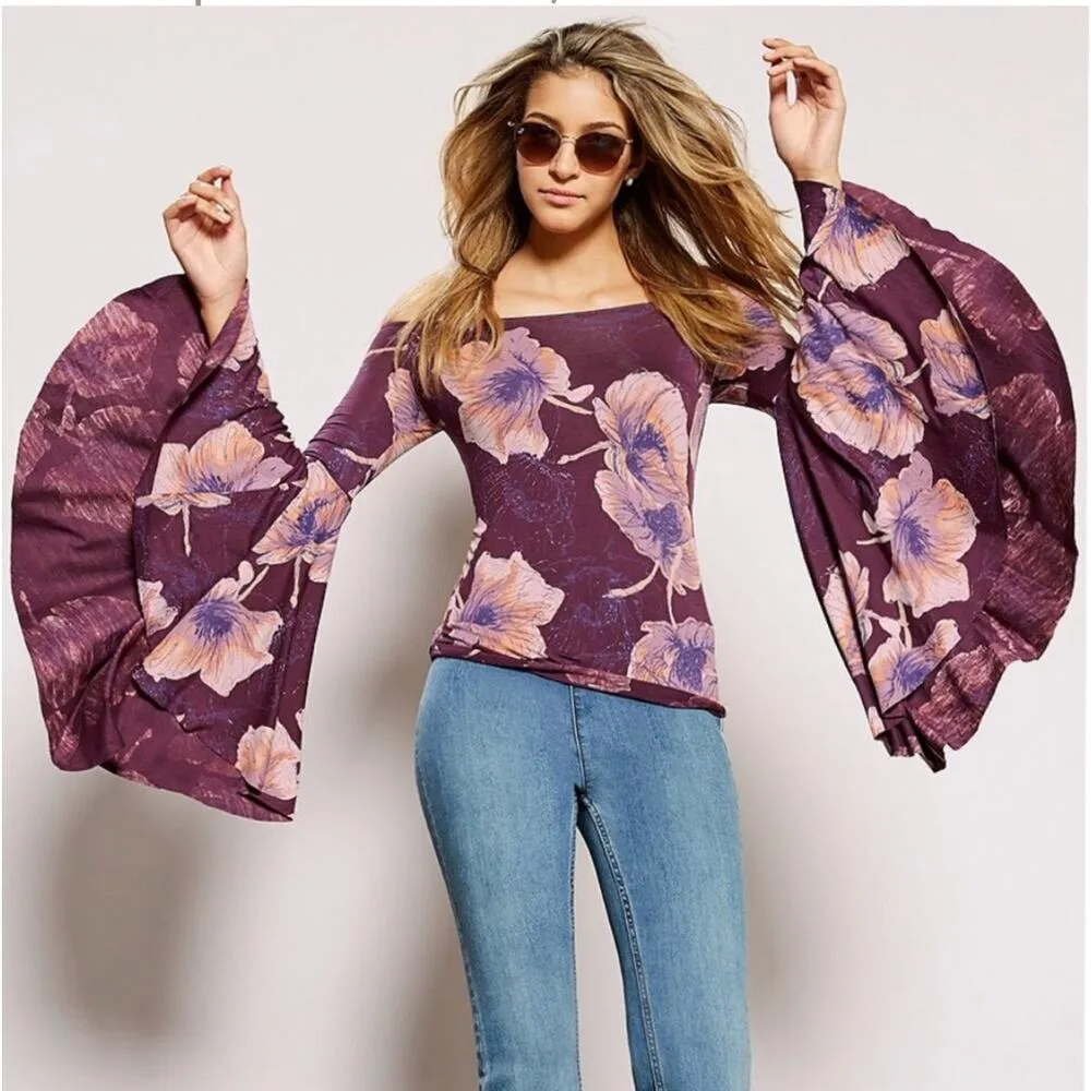 Free People We the Free Birds of Paradise Bell Sleeve Top Blue Floral sz xs - Image 8