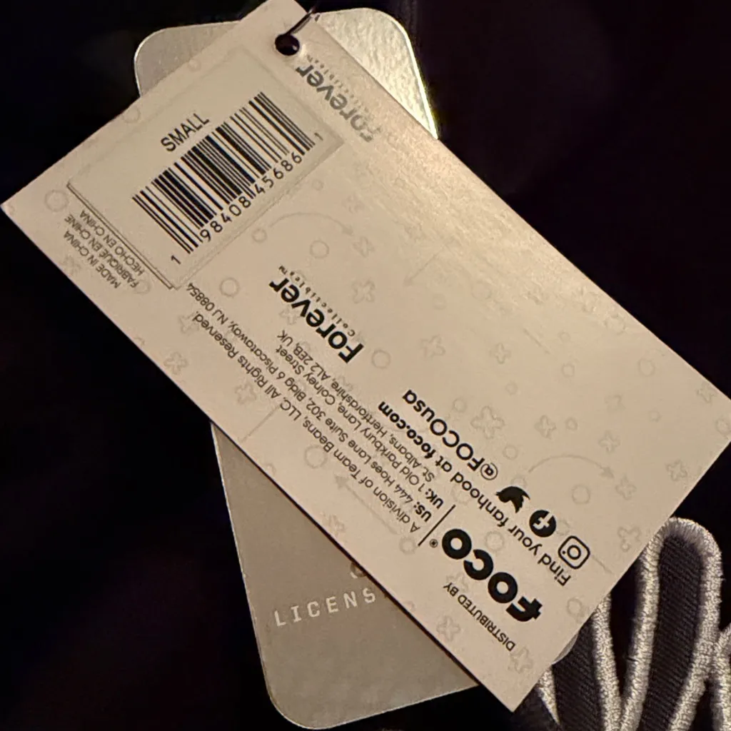 FOCO NHL Women’s Golden Knight Fashion Velour Hooded Sweatshirt. Size S Black - Image 6