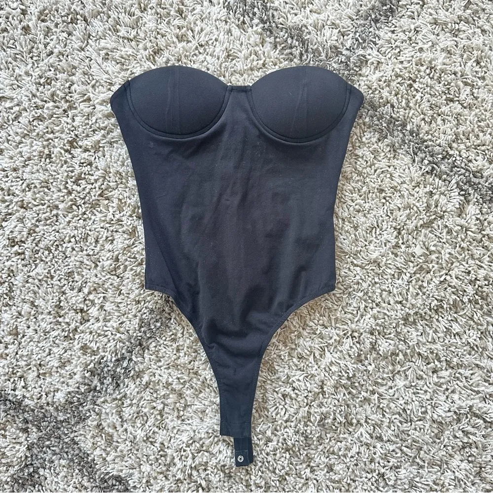 Black Strapless Top - Image 6