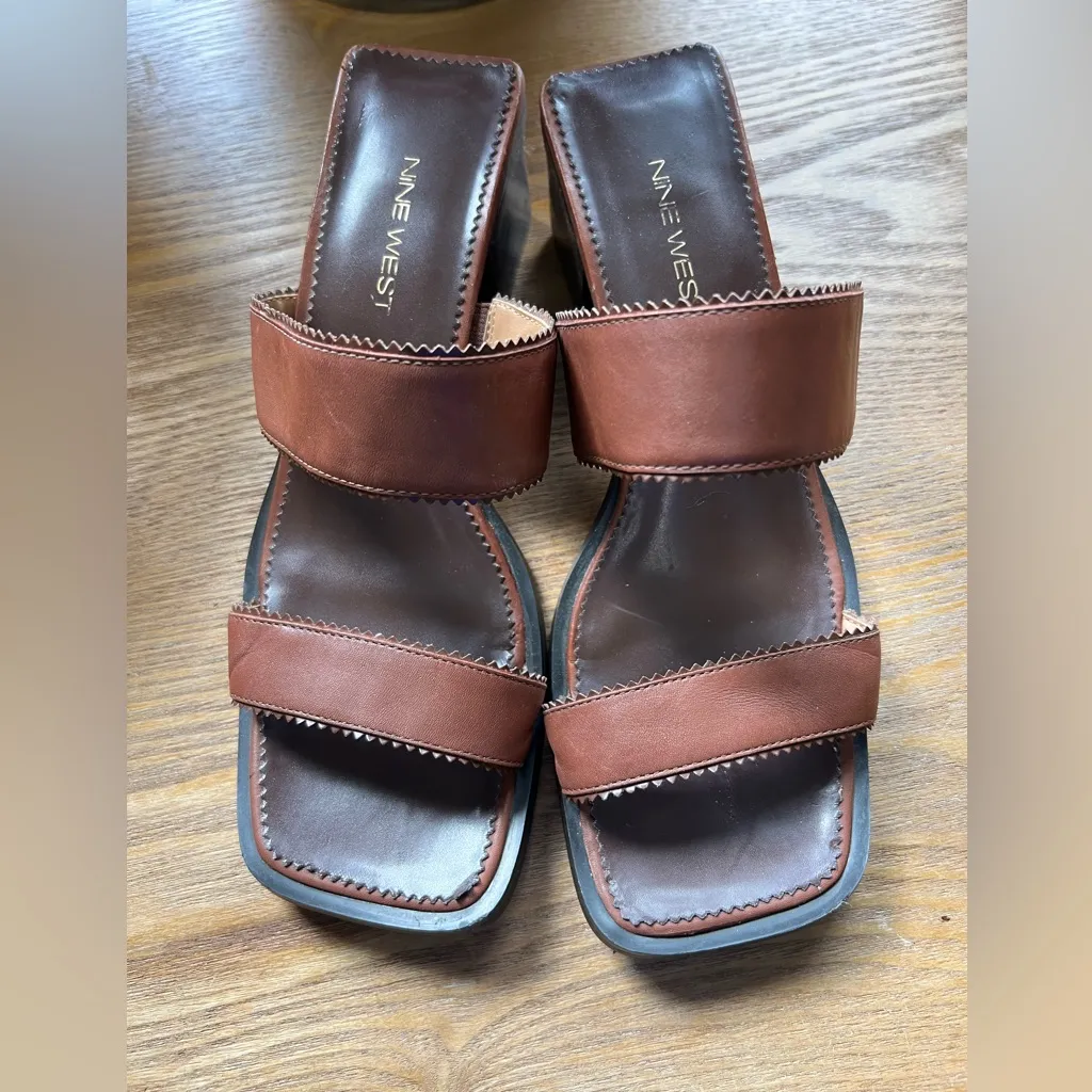 Vintage 90s Nine West Size 9 Brown Leather Square Toe Slide Sandal - Image 2