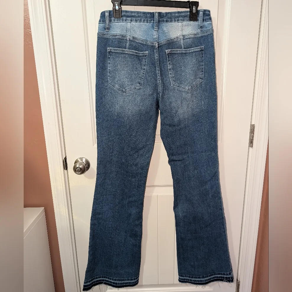 NWOT Vervet High Rise Chevron Bootcut/Flare Jeans W30 White/Medium Wash Blue Size 30 - Image 2