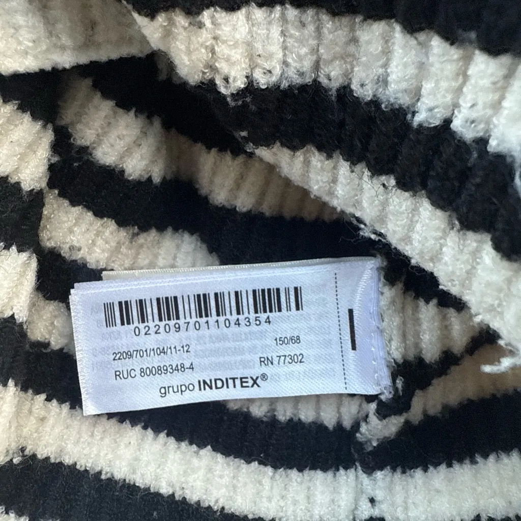 Zara Cream Ribbed Knit Sweater - Image 9