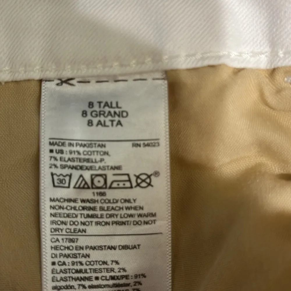 Old Navy rockstar super skinny white jeans - Image 3