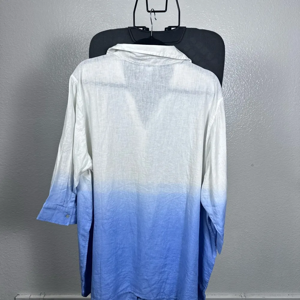 Blue and White Linen Blend Button Down Shirt Size undefined - Image 2