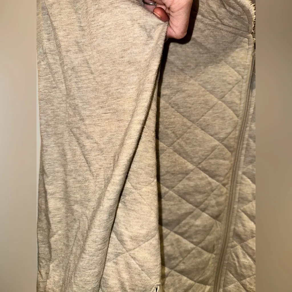 UGG Kayla Quilted Hoodie Oatmeal Heather Color $148 MSRP - Image 9