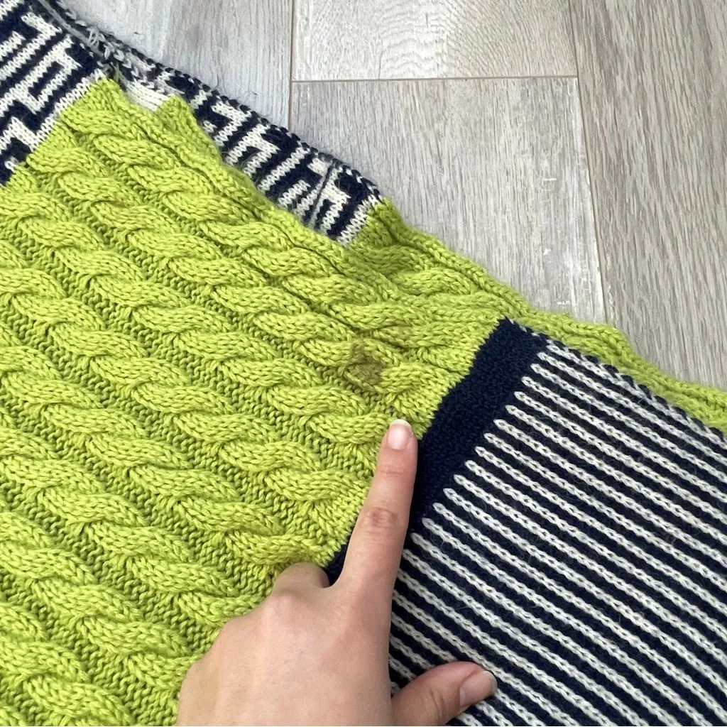 Colorful Knit Scarf Arm Warmers womens Green Blue (one size) bright fun winter - Image 5