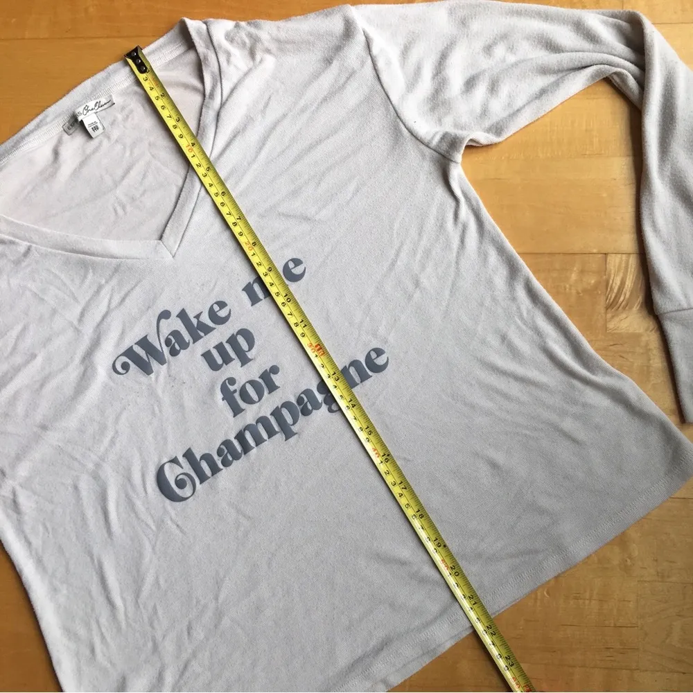 Express “Wake Me Up For Champagne” Long Sleeve Lounge Top, Ivory, Gray, Size XXS - Image 9