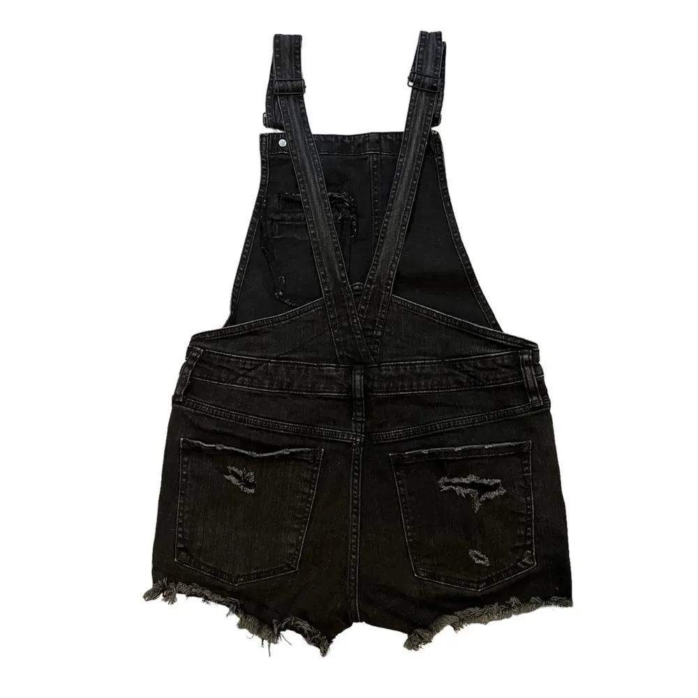 EXPRESS Black Distressed Denim Overall  Shorts, Sz 4 - Image 4