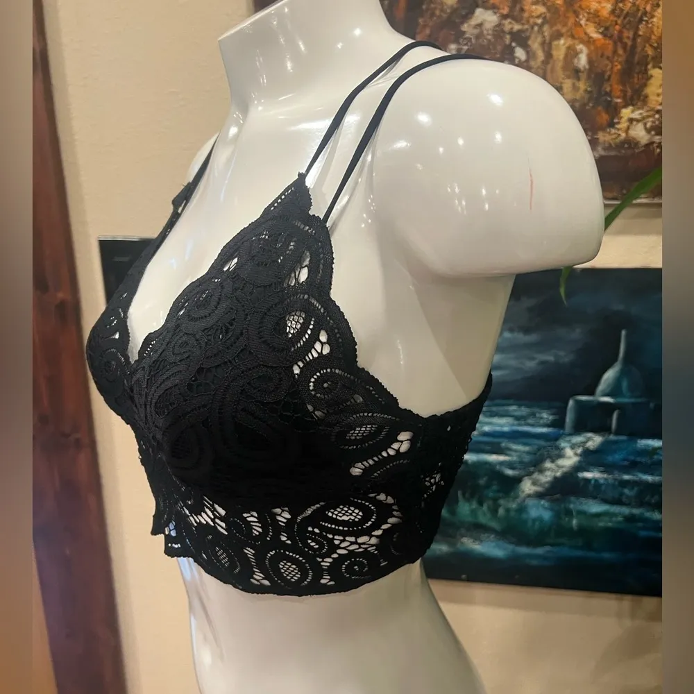 EUC Pink Victoria’s Secret bralette black lace bra back adjustable straps Sz S - Image 2