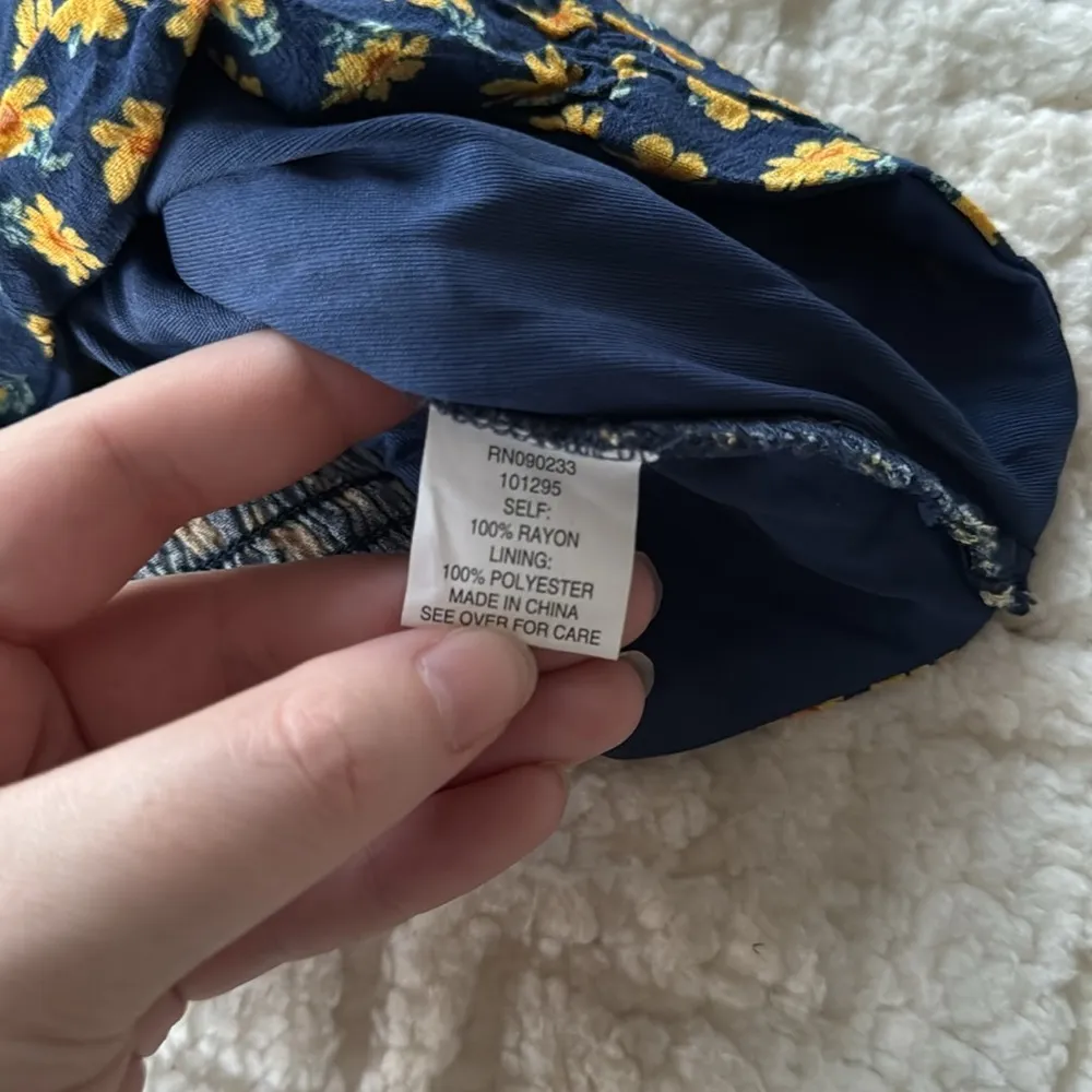 L.A. Hearts Crop Top Size S - Image 3