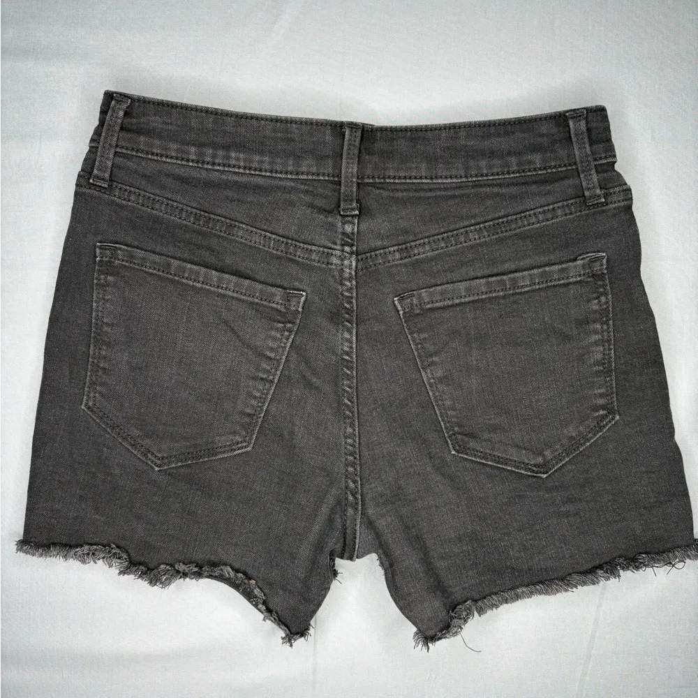 Old Navy Button Fly High Rise Secret Slim Pockets Denim Shorts - Image 3