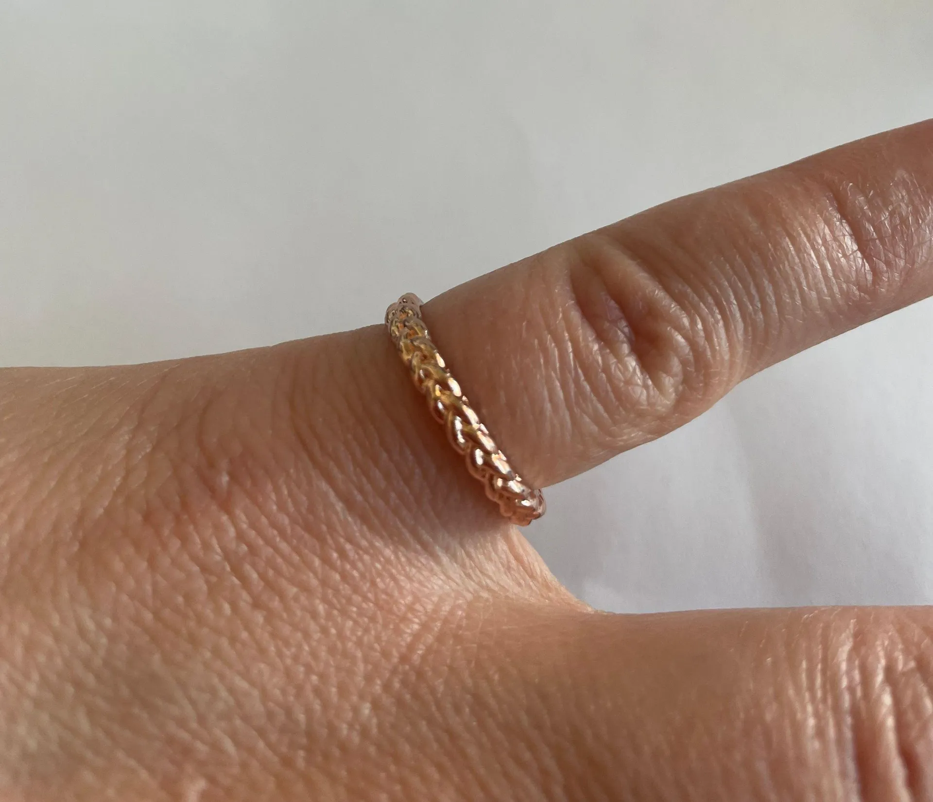 Women’s Rose Gold Ring - Image 3