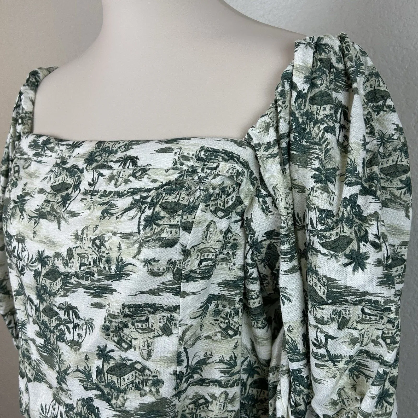 Abercrombie & Fitch Women's Linen Cropped Top Off Shoulder White Floral Size XL - Image 3
