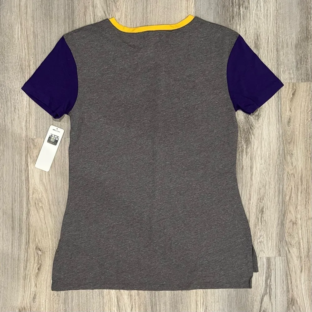 NWT NFL Minnesota Vikings Gray Colorblock Crew Neck Short SleeveT-Shirt Size M - Image 7