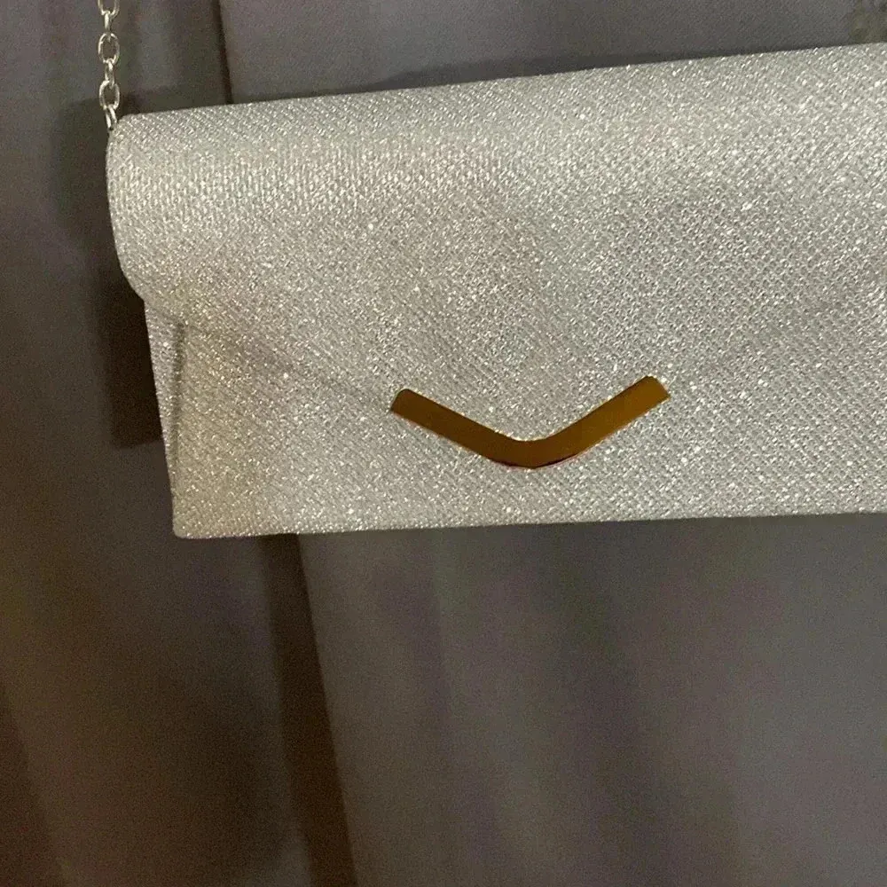 NEW BLUSH EVENING SILVER SPARKLY EVENING PURSE SILVER REMOVABLE CHAIN - Image 4