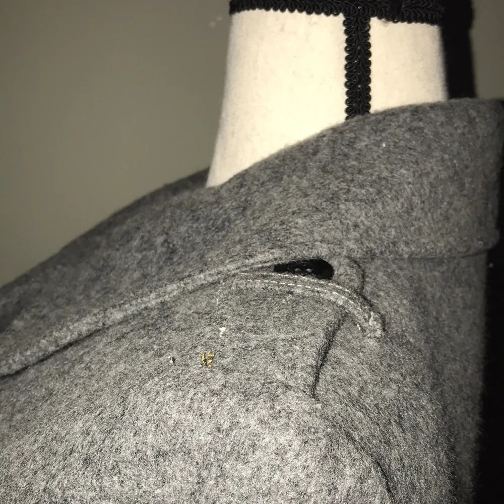 Old Navy medium wool grey pea coat - Image 4