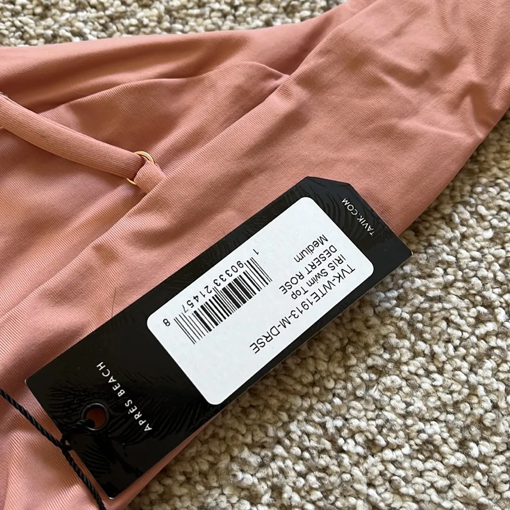 Tavik black Iris unlined pullover Swim Top medium - Image 4