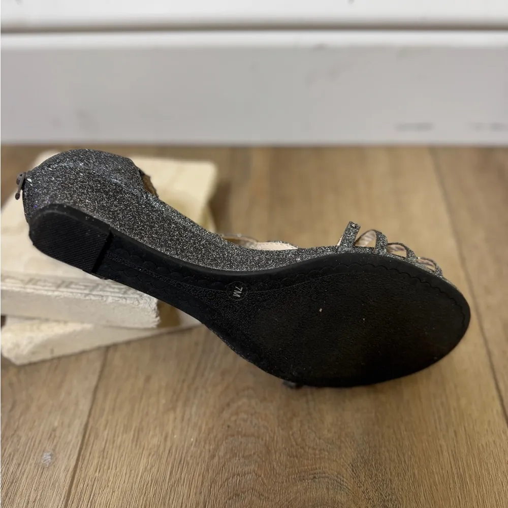 Charter Club Women Cross Strap Wedge Sandals Ginifur Size US 7 M Silver - Image 5