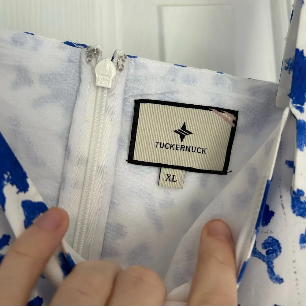 Painted Safari Vita Dress
TUCKERNUCK X LOULOU BAKER - Image 9