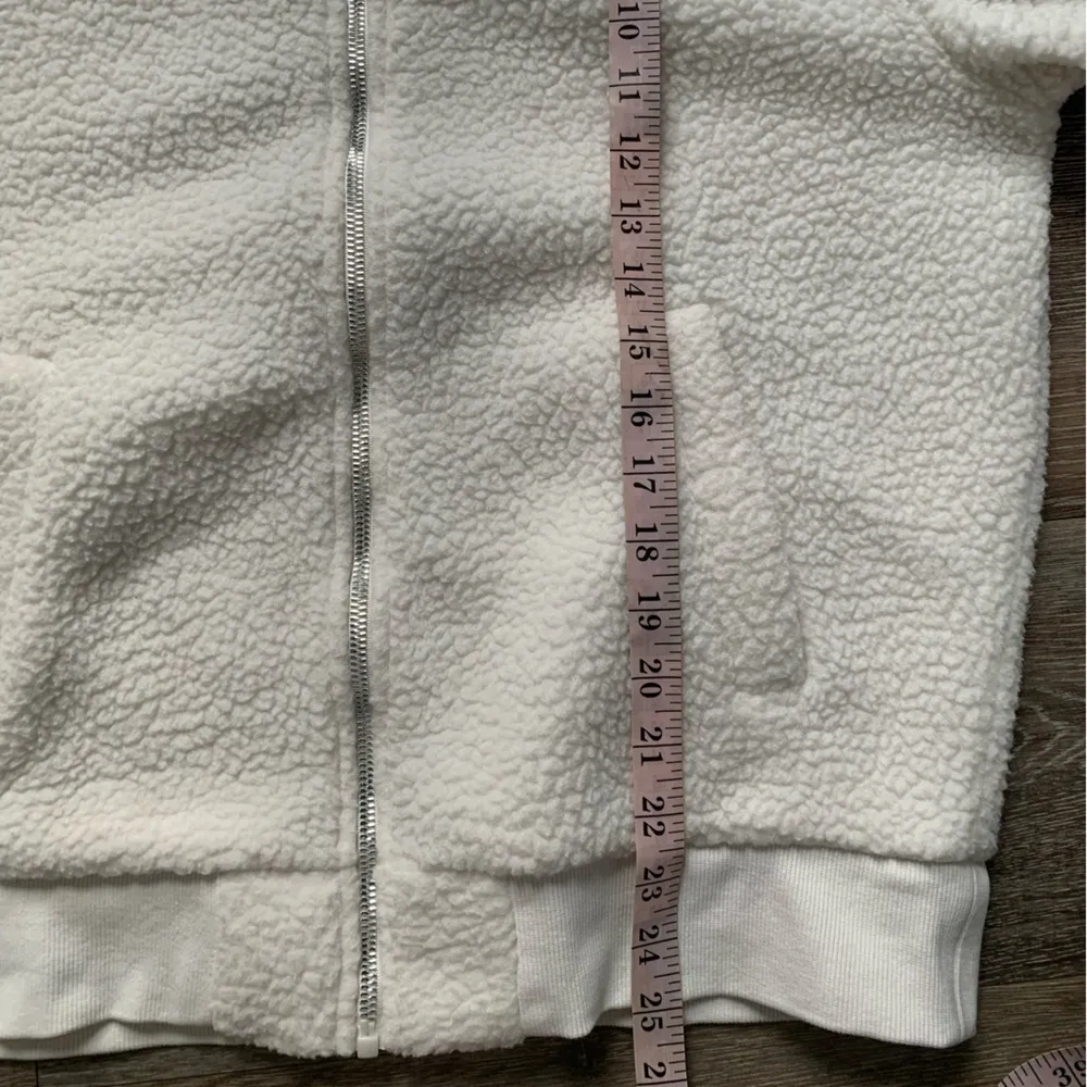 ZYIA ACTIVE Flying V Fleece Jacket Sherpa Teddy Bomber Jacket M - Image 6