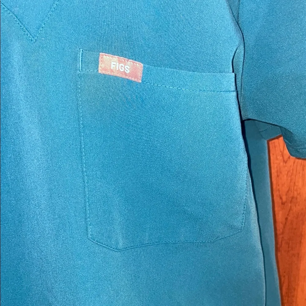 Blue Scrub Set with Jogger Pants blue fig scrubs size small/XS Zamora/caterina - Image 7